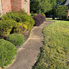 Refreshed-Driveway-Cleaning-in-Hixson-TN 5