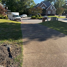Refreshed-Driveway-Cleaning-in-Hixson-TN 9