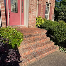 Refreshed-Driveway-Cleaning-in-Hixson-TN 1