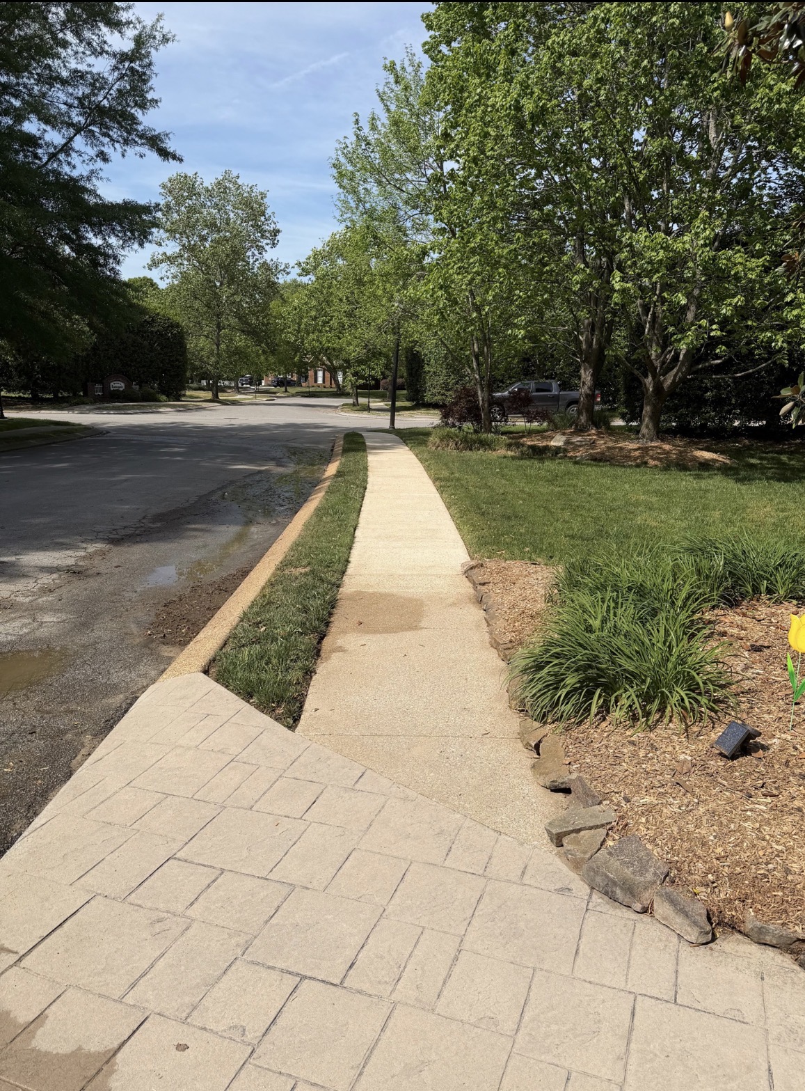 Satisfying Sidewalk Refresh in Hixson, TN!